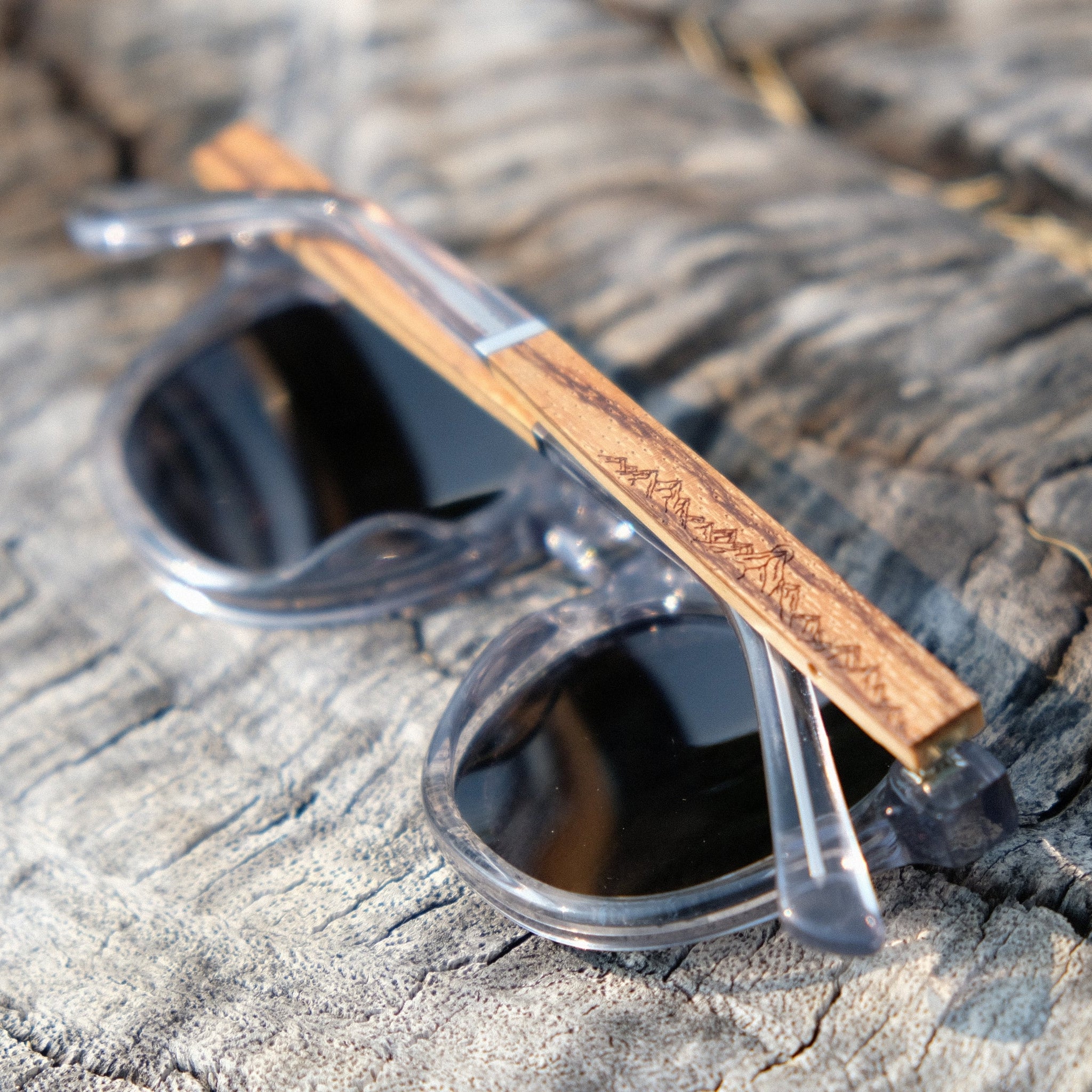 Solitary - Transparent Light Grey / Zebrawood & Maple