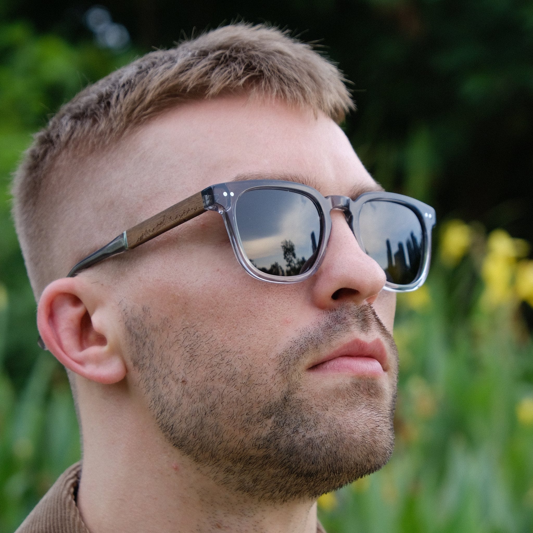 Cloudmaker - Transparent Grey Fade / Walnut & Ebony
