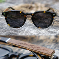 Solitary - Tortoiseshell / Walnut & Maple